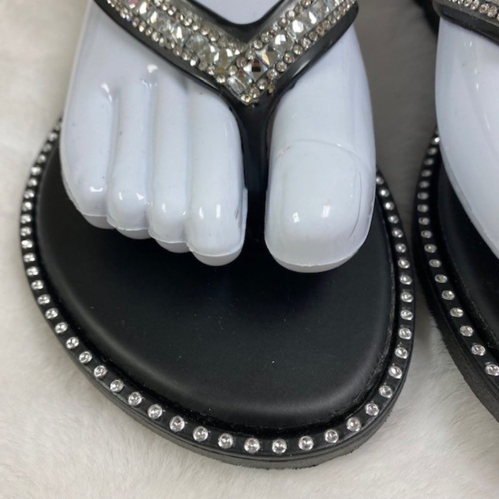 Gold Toe |‎ Black Rhinestone Flip-Flop's Sandals, size 7/8 - Picture 3 of 9